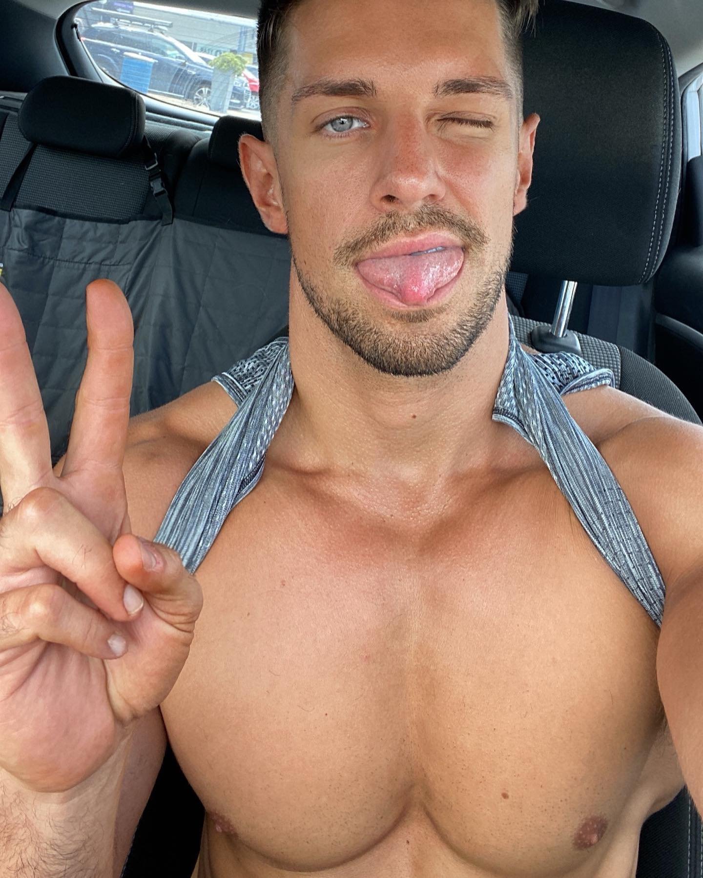 Ryan Greasley (@ryan_greasley) Instagram photo