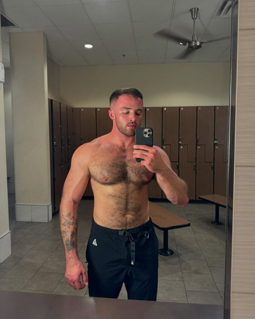 Colin cjdelco thick hairy body