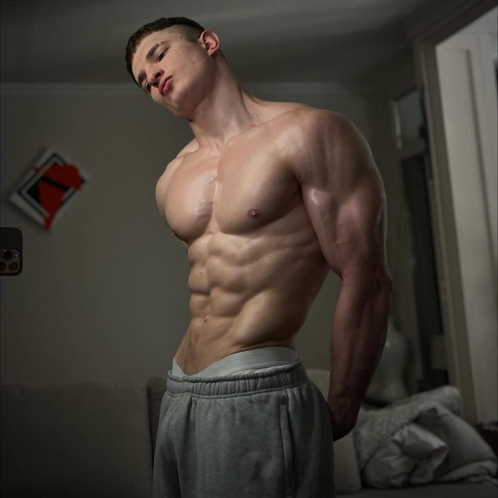 Oleg Ravv in a dark mirror selfie