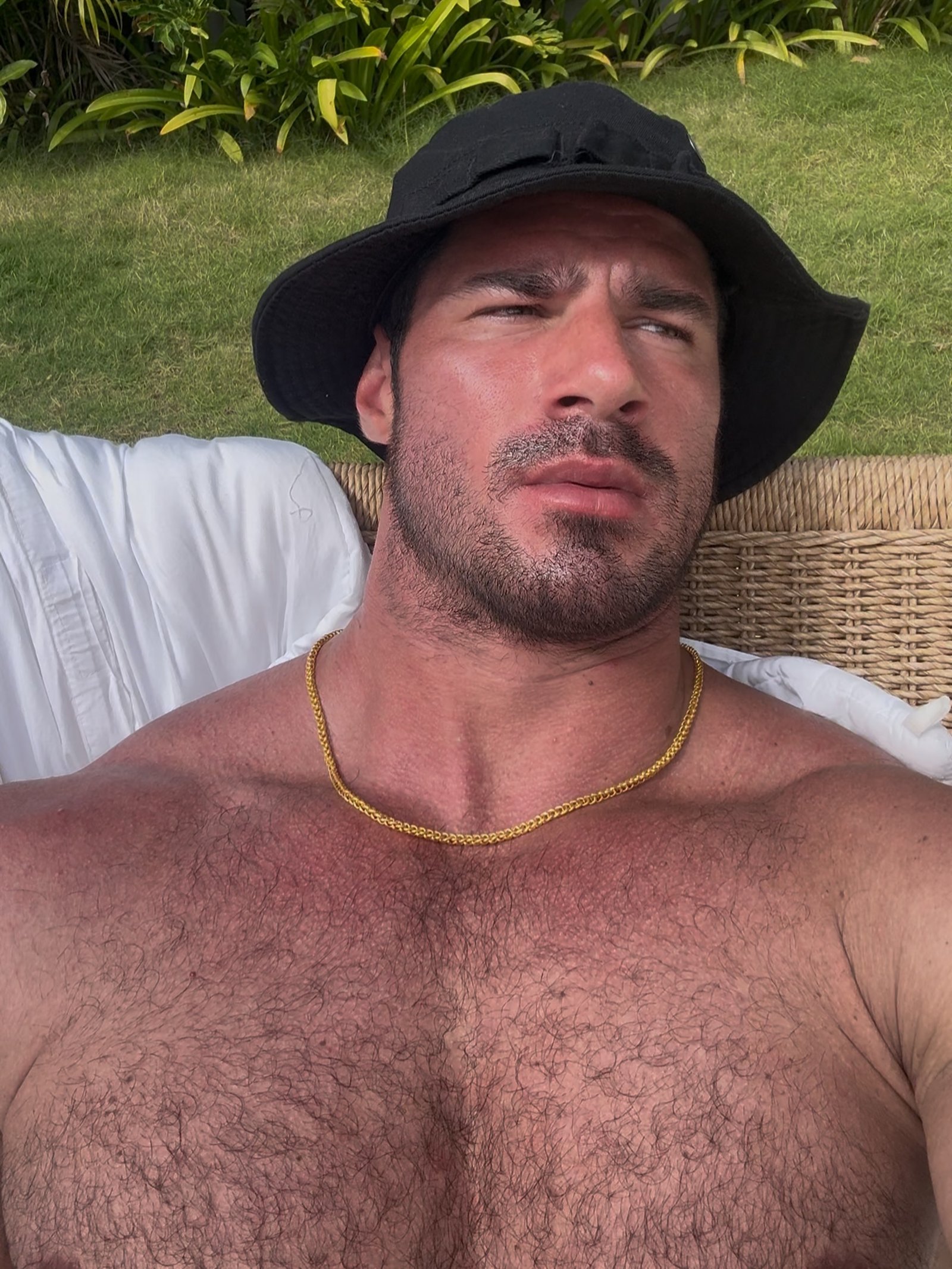 Dmitry Averianov, Russian hunk, in a candid moment